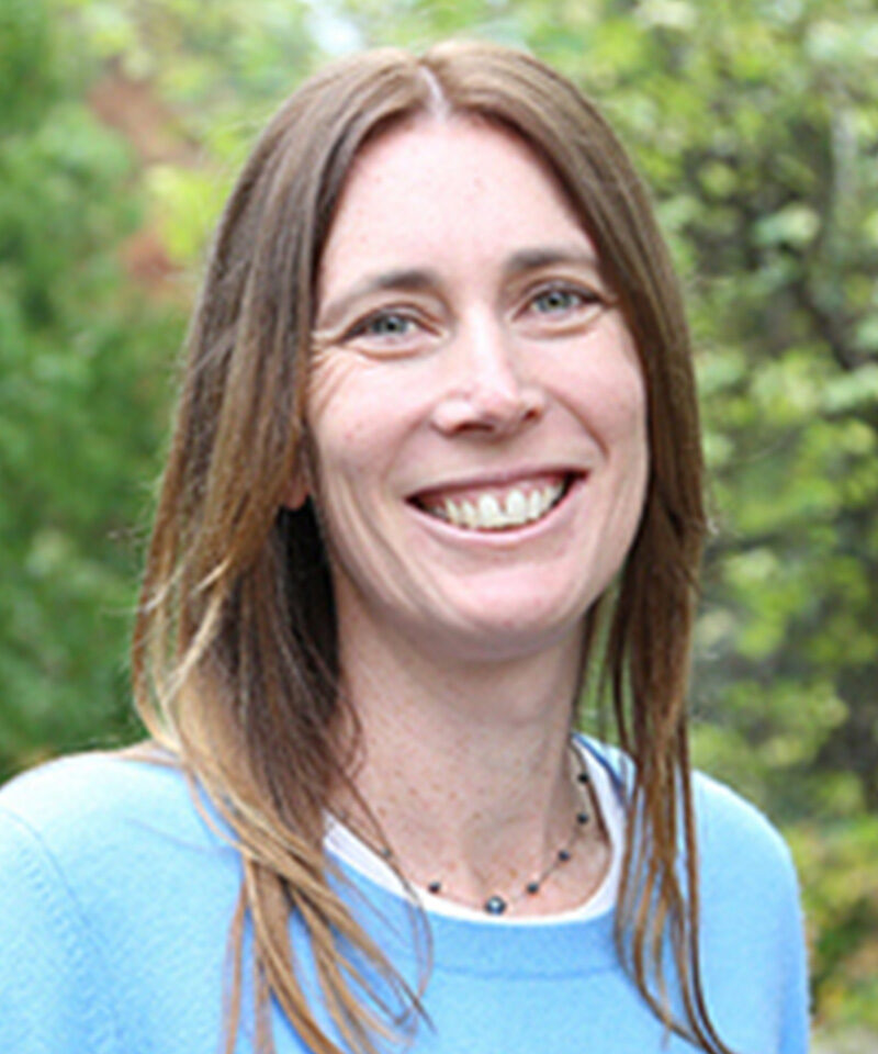 Emma Aisbett